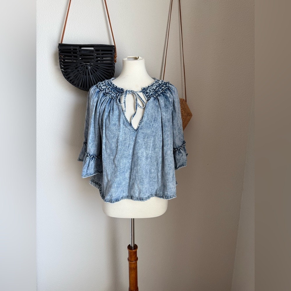 Free People Indigo Wash Ruffle Denim Bell Sleeve Top, Size Small - Picture 2 of 4